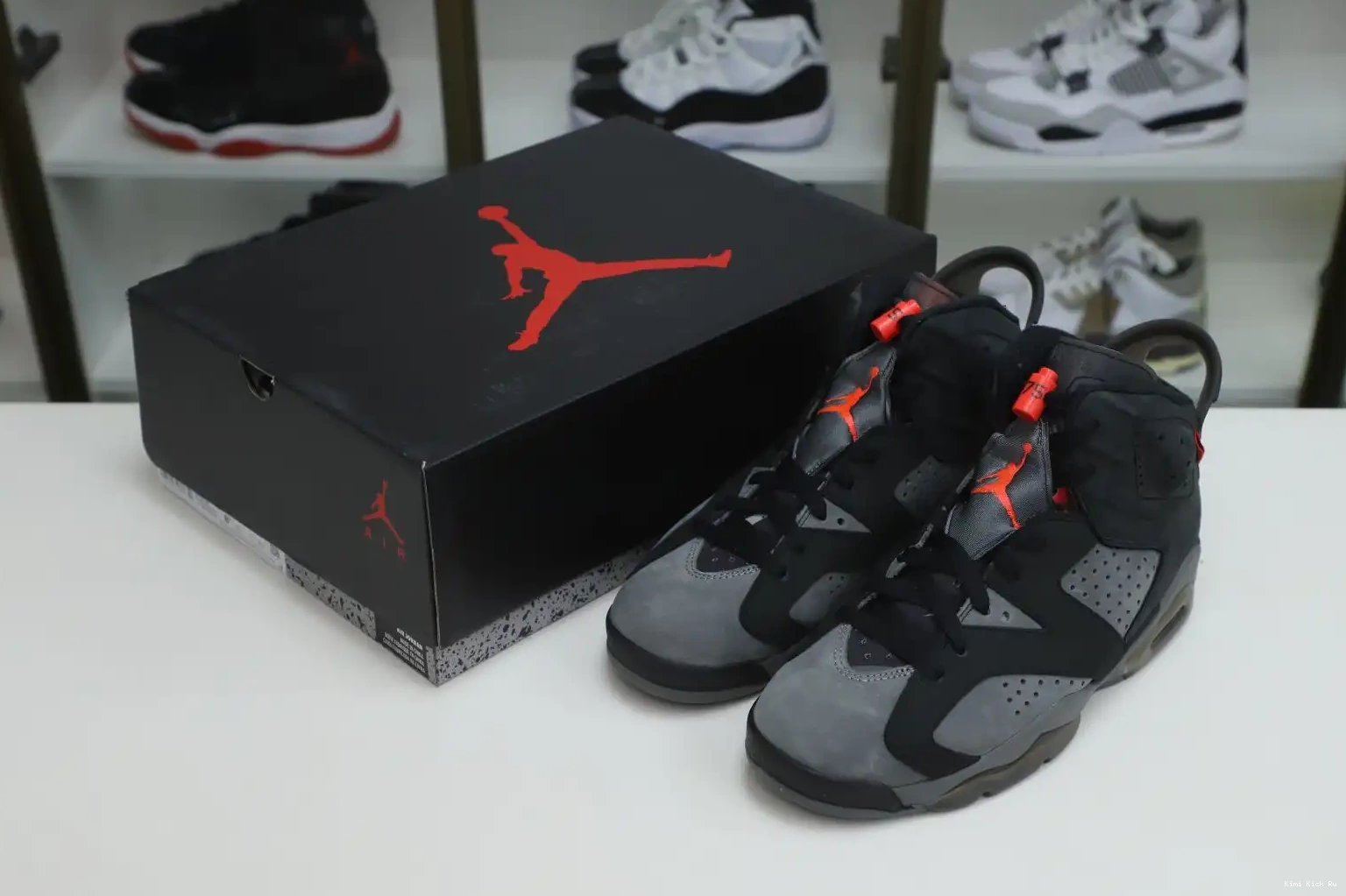 PARIS JORDAN 'IRON AIR 6 RETRO Kimikick GREY' X SAINT-GERMAIN 0809
